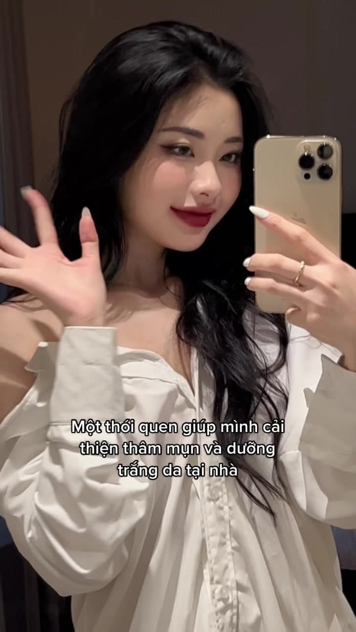 Mặt nạ nghệ dưỡng da